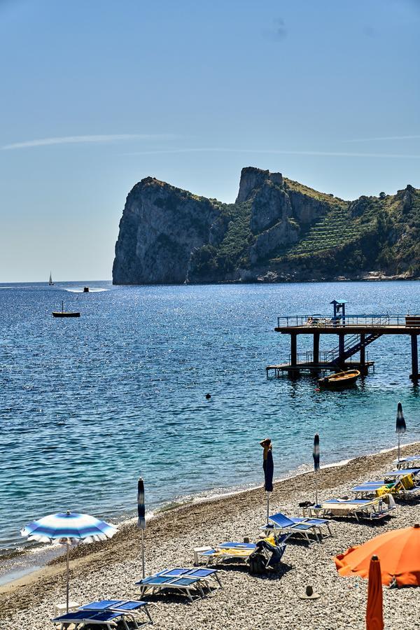 Taverna Del Capitano Marina del Cantone Exteriör bild